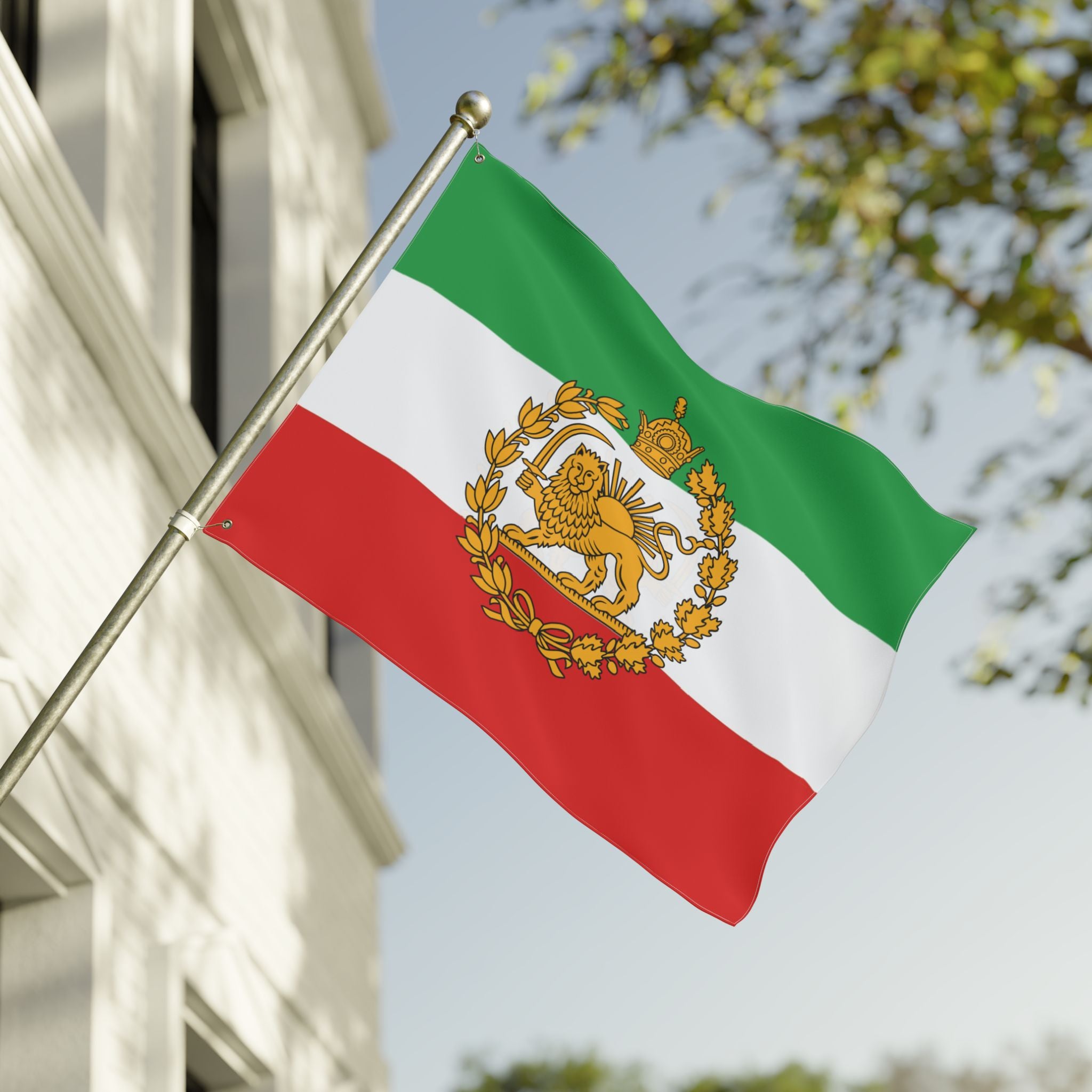 پرچم بزرگ شیر و خورشید تاج دار